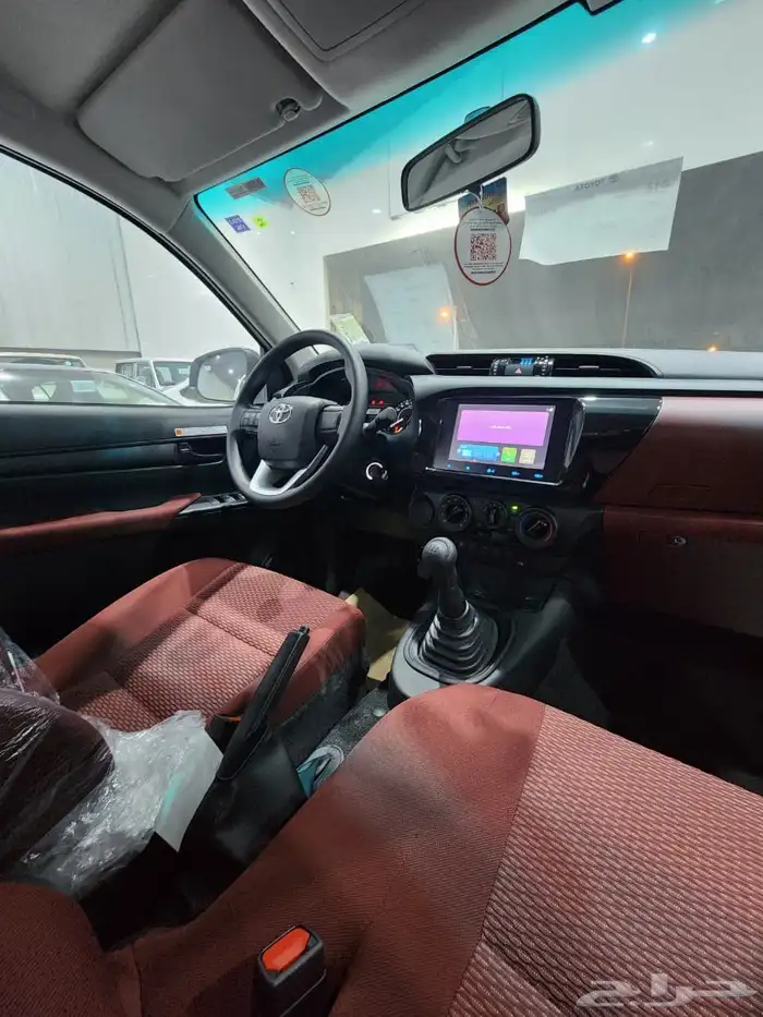 تويوتا هايلوكس GL غمارتين بدون دبل ديزل قير عادي 2025 6