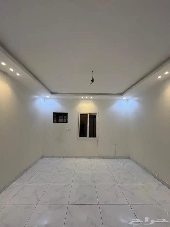 شقق فاخره للبيع بحي السويس تشطيب فاخر 9