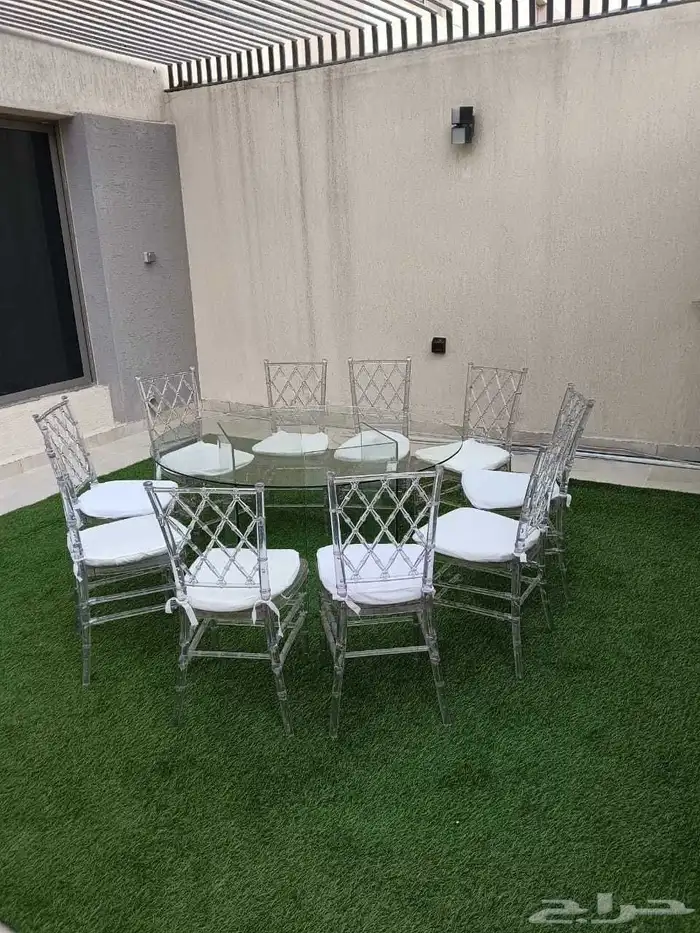 يوجد لدينا كراسي وطاولات وكانت ثلاثي ومفرد صبابين وصبابات 2