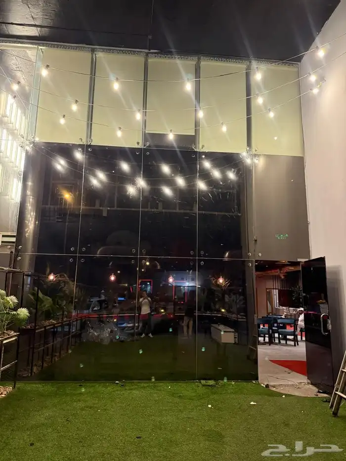 تظليل عازل حراري لوجهات المحلات والكافيهات 2