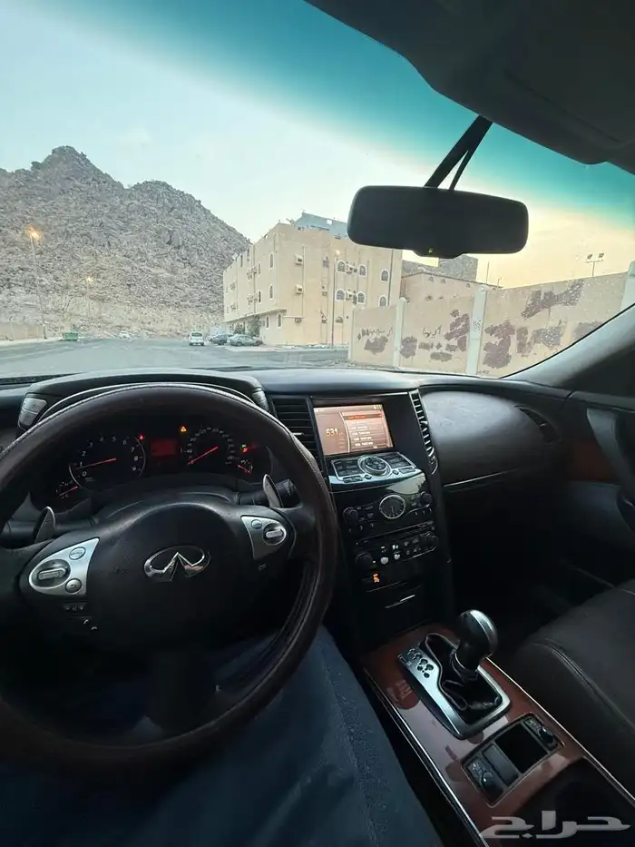 انفينيتي Fx35 موديل 2009 6