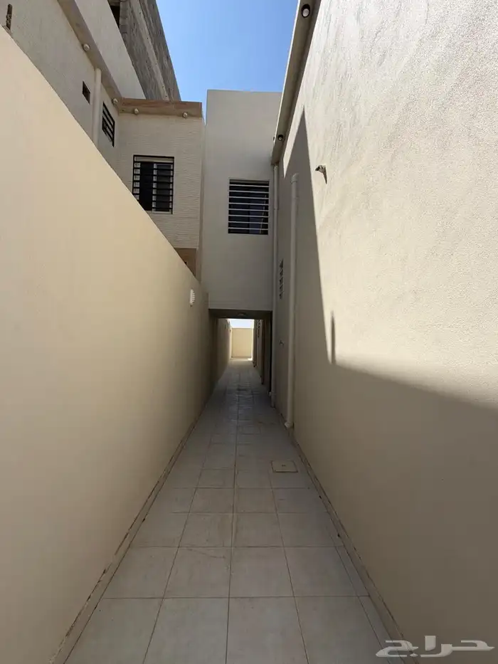 للبيع دور مستقل فرصه ب850 الف فقط م 503 20