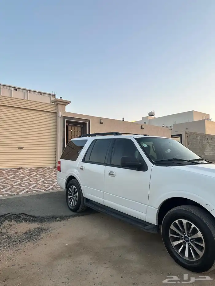 سيارة عائليه 1