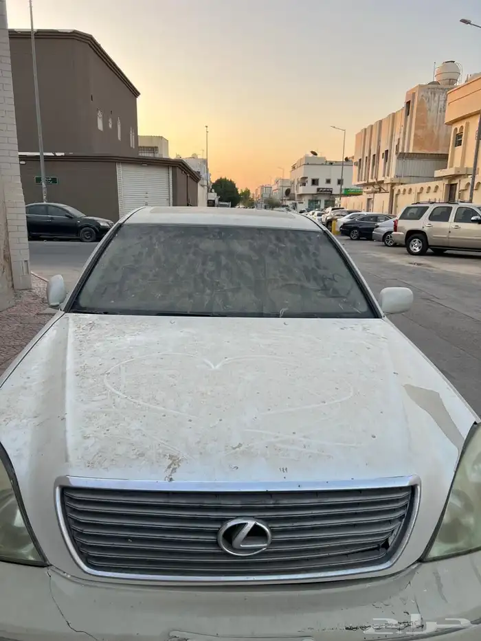 للبيع لكزس 2002 0