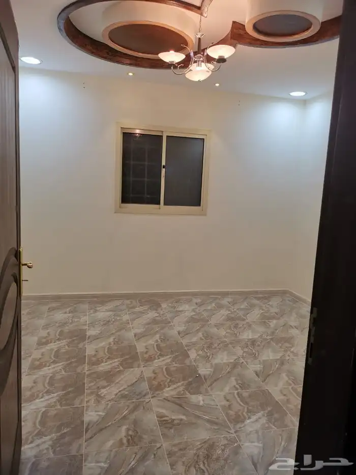 شقق للإيجار المجمعة حي الملك عبدالله عوائل عدد 7شقق 5