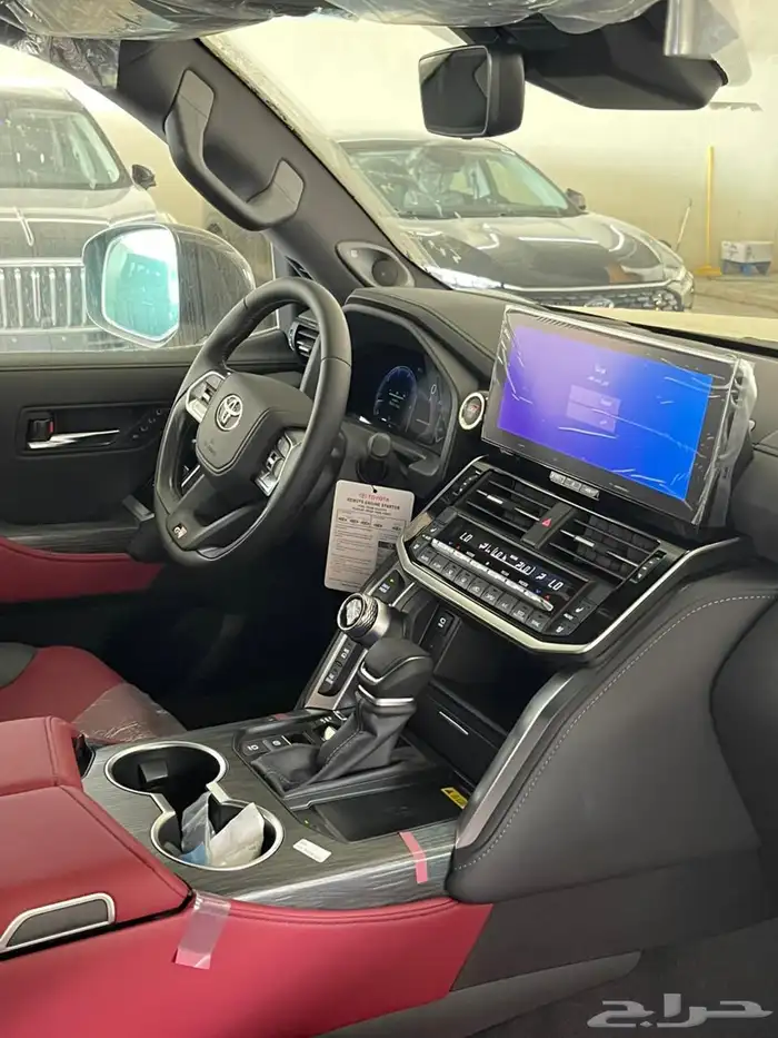 تويوتا لاند كروزر GR 2025 7