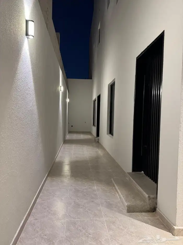 ادوار تاون هاوس للبيع ضاحية نمار 3020 مخطط 2الامراء 600الف 35