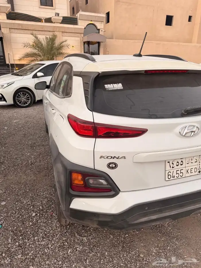 هونداي كونا 8