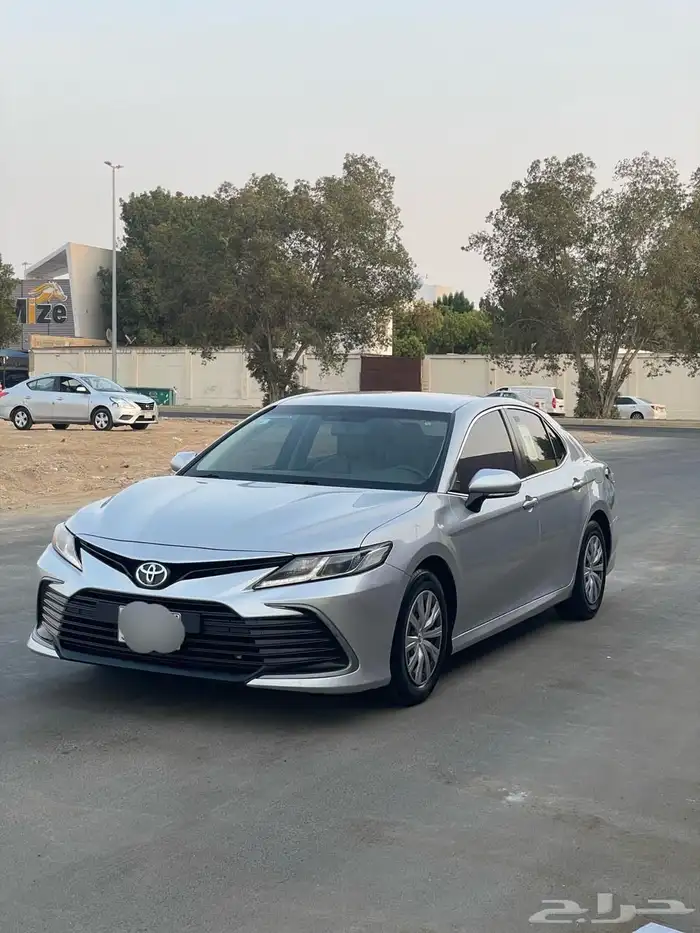 كامري 2022 LE بدي بلد 0