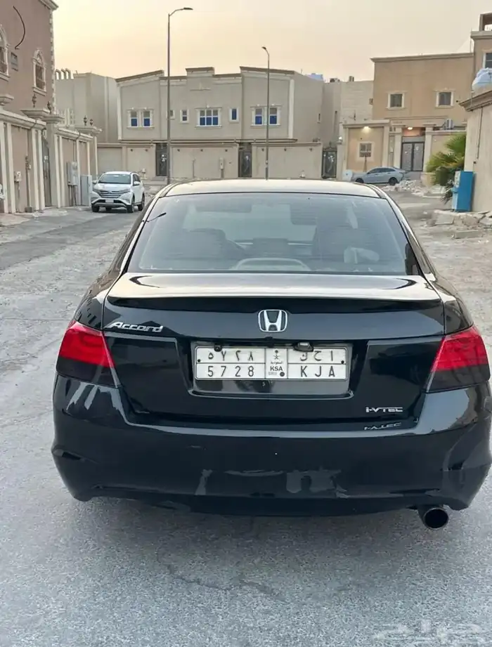 سيارة اكورد 2009 1
