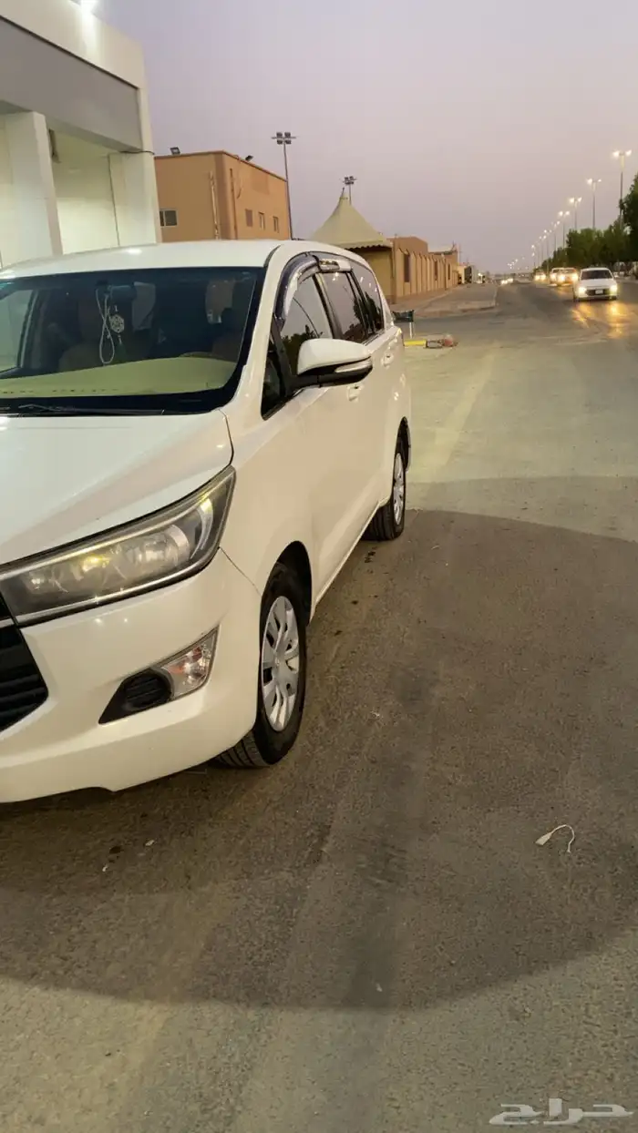 انوفا 2017 للبيع 5