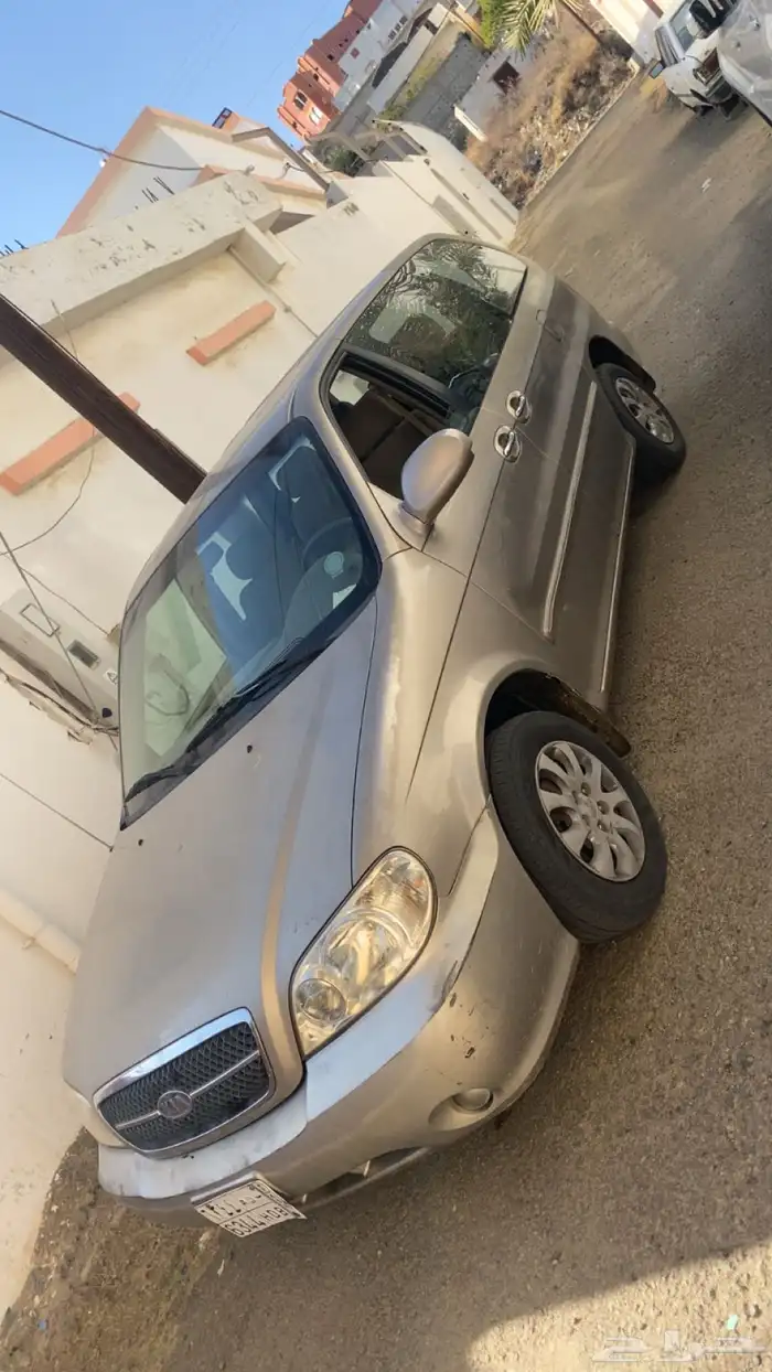كيا كرنفال 2005 للبيع 1