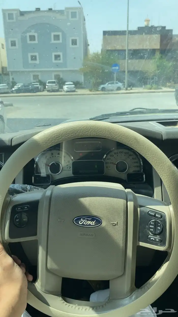 فورد اكسبيدشن 2012 ممشى 216 نظيف 1