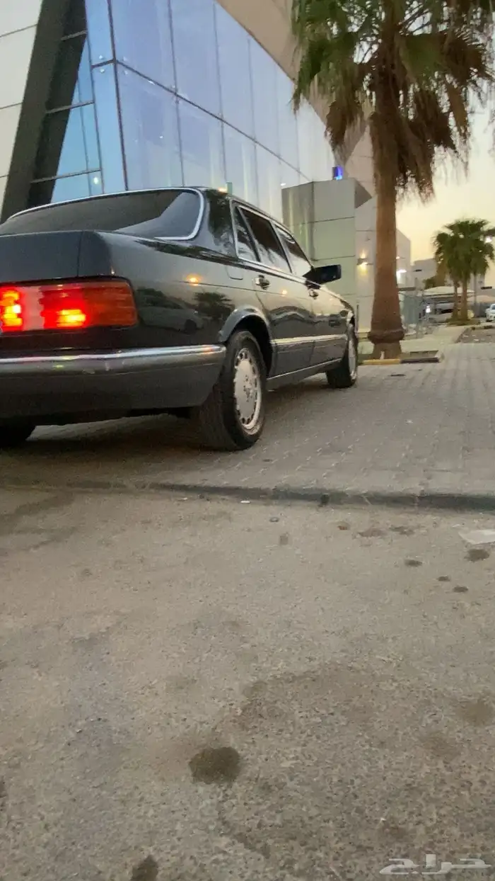 مرسيدس 500SEL 4