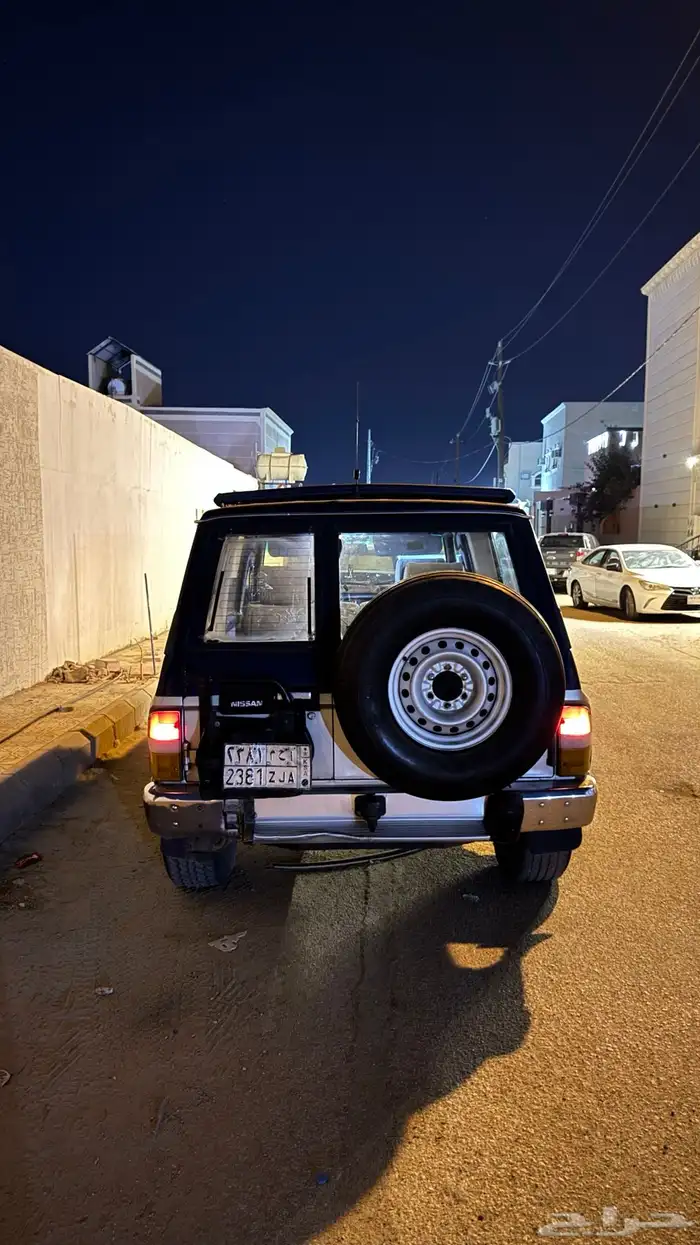 نيسان سفاري 1992 4