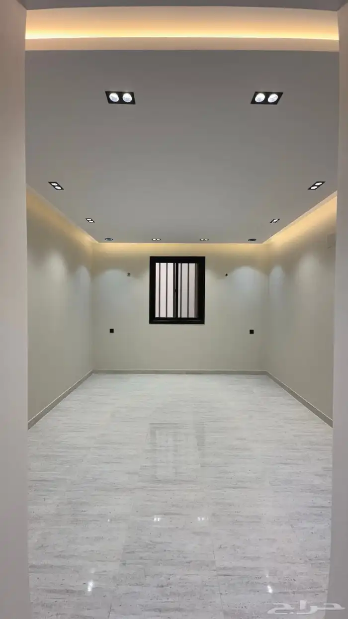 شقق ارضيه وارواف علويه للبيع خميس مشيط حي اليرموك 29