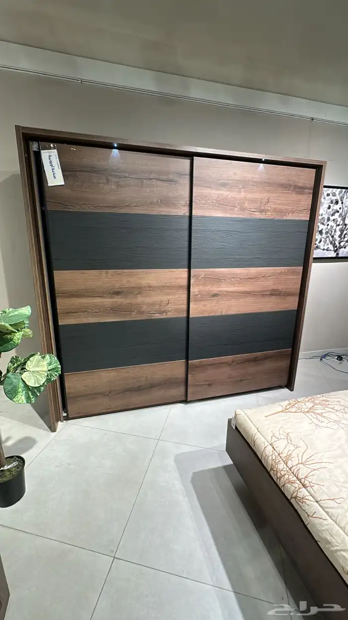 دولاب ملابس 0