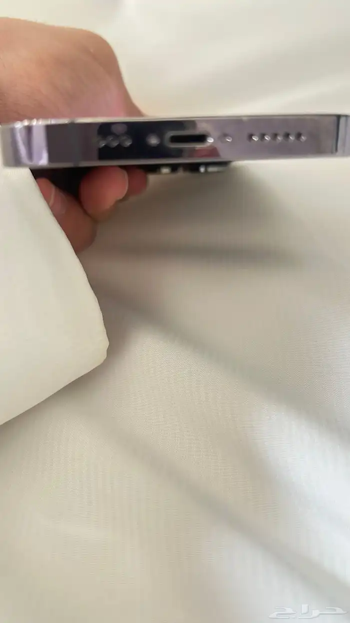 ايفون 14 برو نضيف مره 5