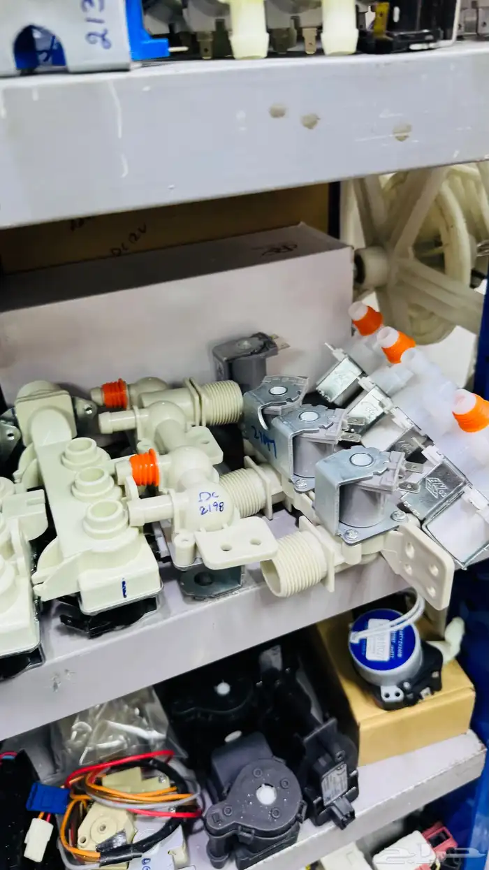 قطع غيار مكيفات ثلاجات غسالات أفران مكانس 24