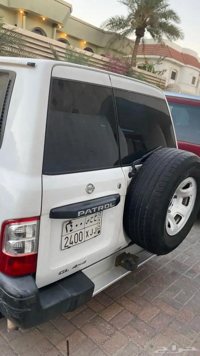 نيسان باترول 2004 حكومي 1