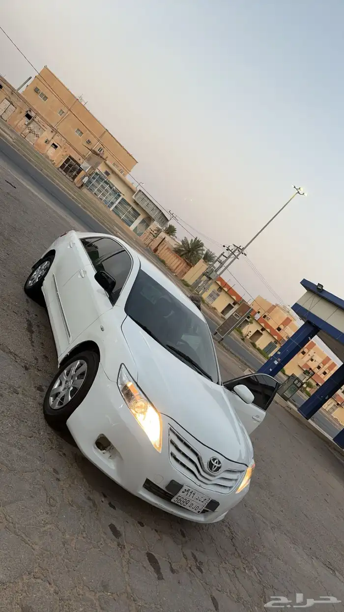 كامري 2011 قير عايدي للبيع 3