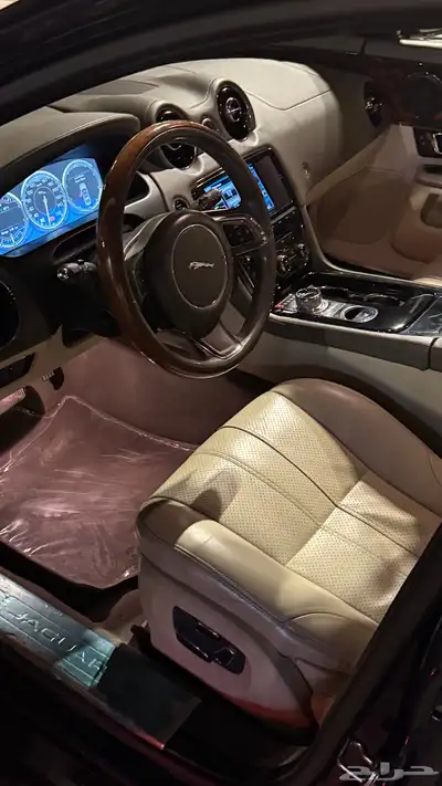 جاكوار xj index