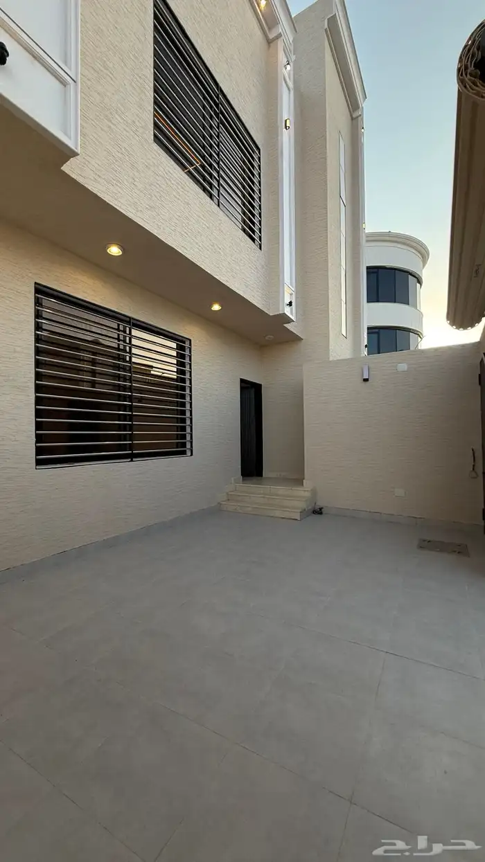 للبيع شقق ارضيه بالقرب من حديقه المليون ابها المحاله 7