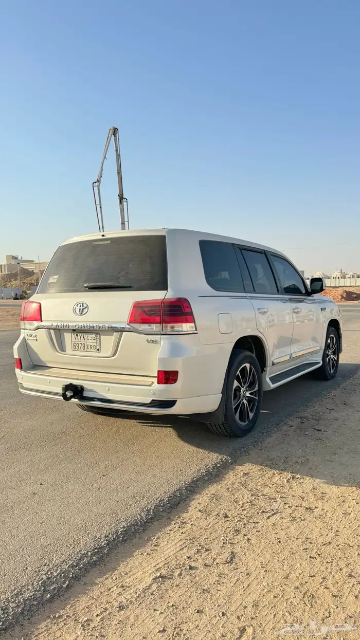 لاندكروزر 2