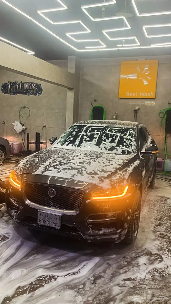 جاكوار F Pace R Sport ستة سلندر سوبر تشارج 5