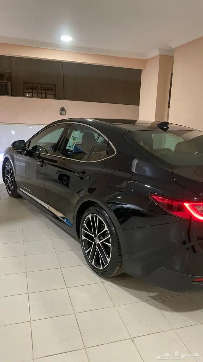 كامري لومير 2025 3