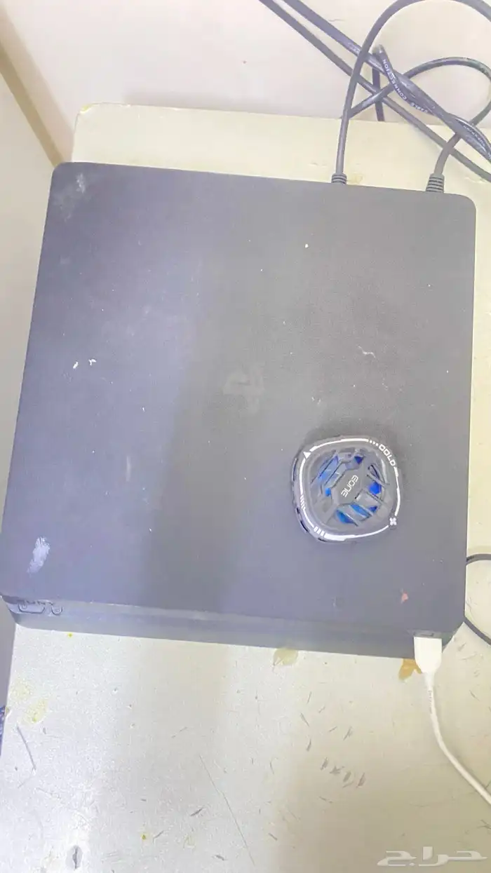 للبيع سوني فور سليم 5