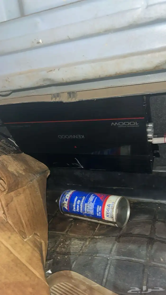 جاهز مع سمعاته السمعات جنز لا يجي الي يعرف فيه 0