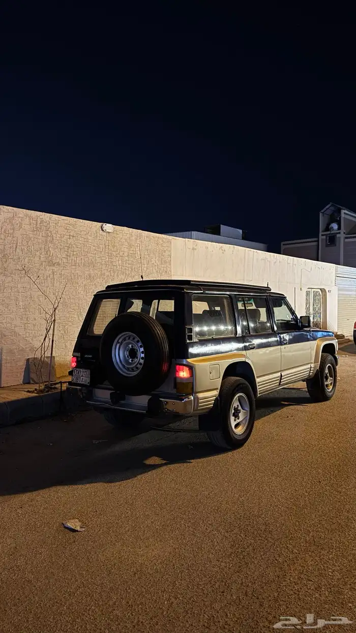 نيسان سفاري 1992 9