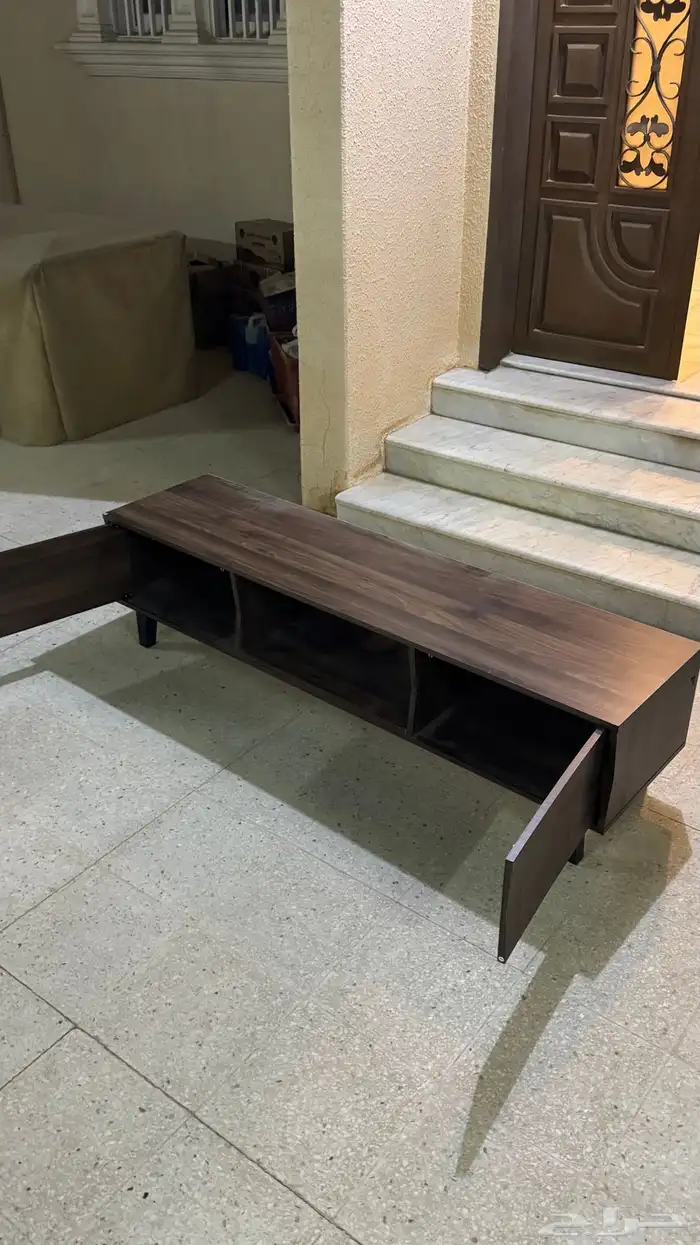 طاولة تلفزيون 0