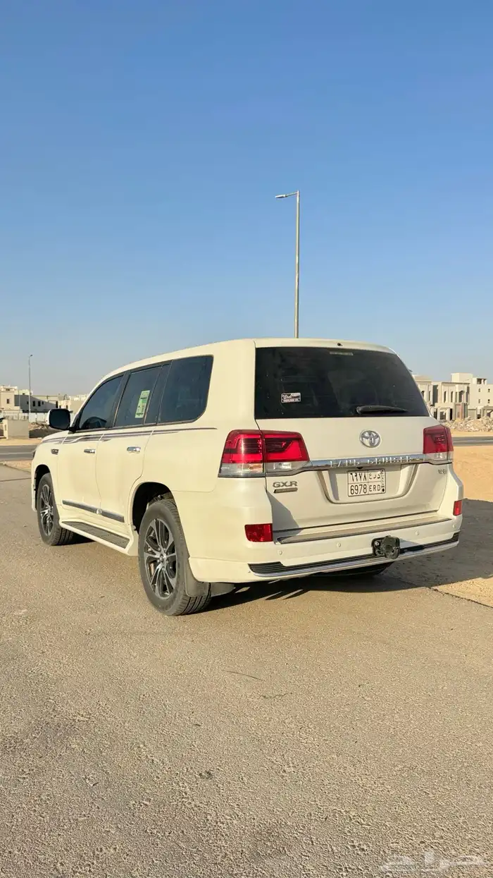 لاندكروزر 3