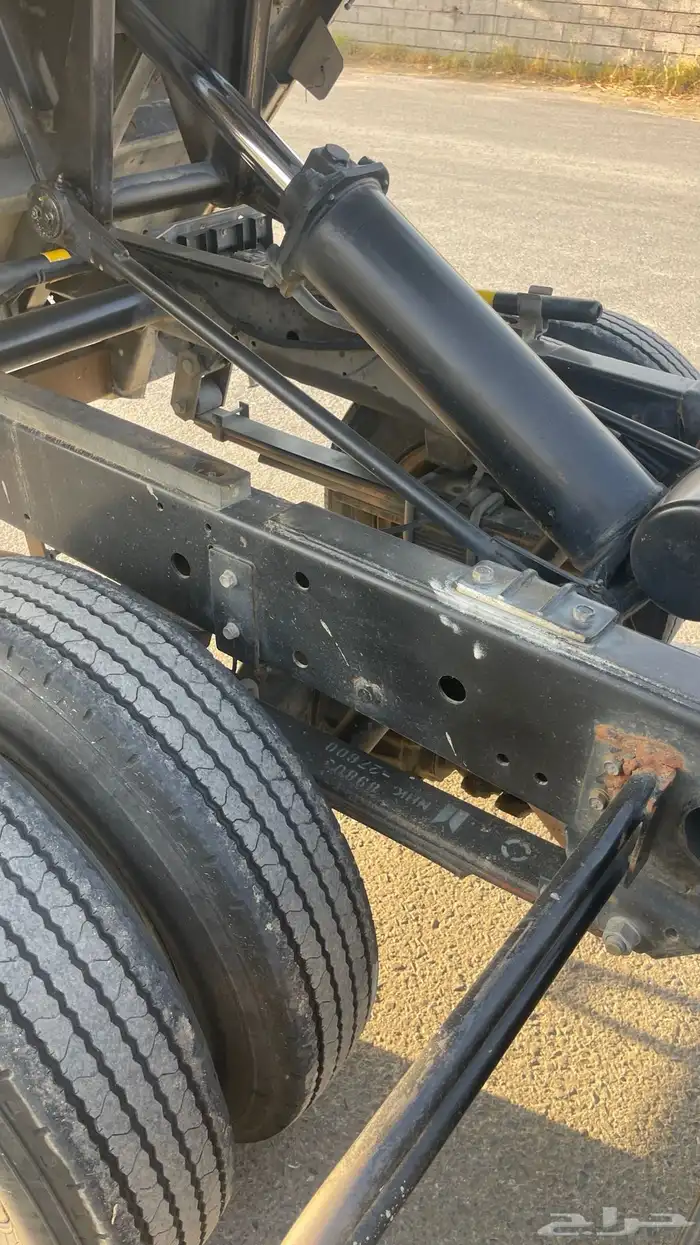 للبيع قلاب اسيزو 24