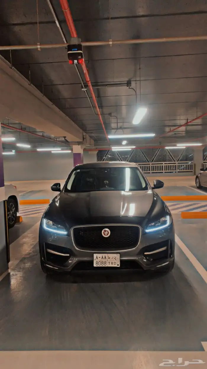 جاكوار F Pace R Sport ستة سلندر سوبر تشارج 2