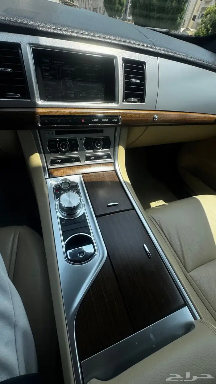 Jaguar 2014 model 19