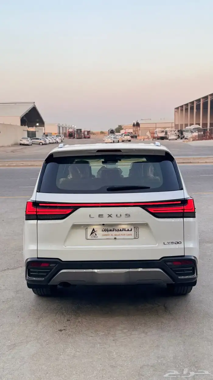 للبيع لكزس 2024 LX600 BB سعودي - بحالة الوكاله 5