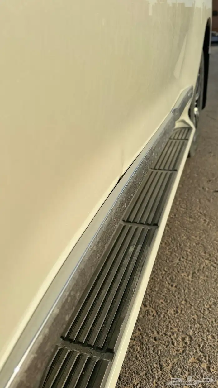 لاندكروزر 11