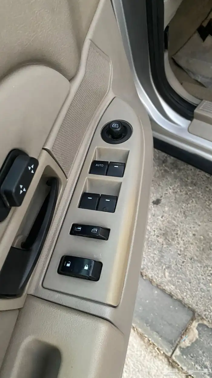 فورد كراون فكتوريا 2009 نظيف 22