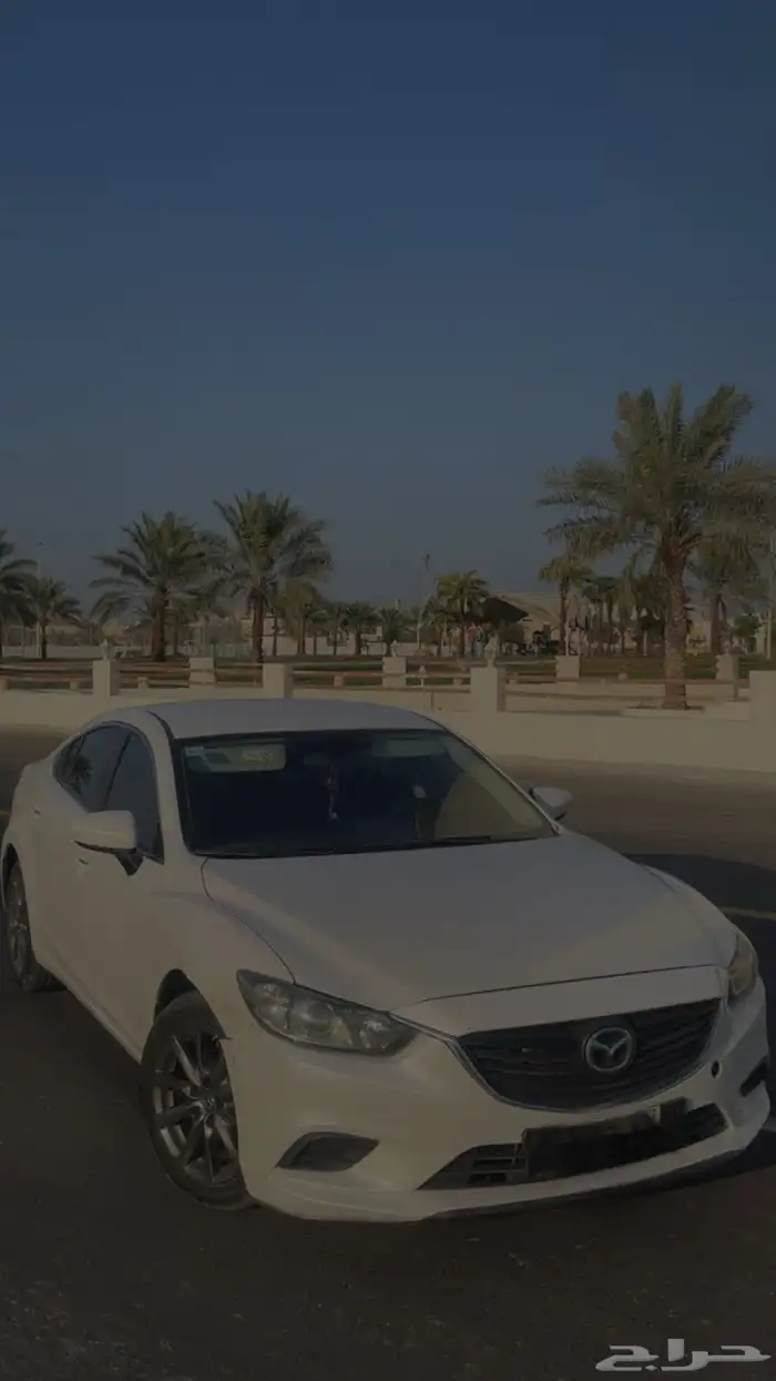 مازاد 6  اللون أبيض فيه صدمه في رف يمين قدام ممشى 332000 2