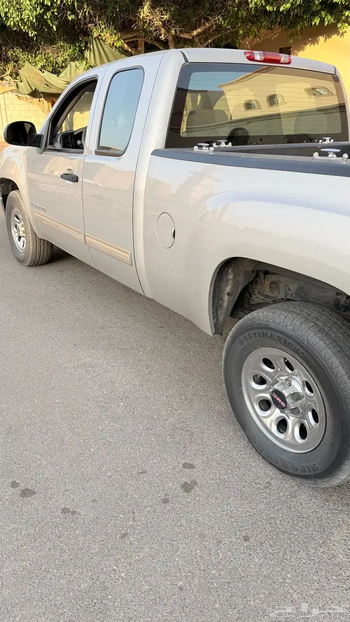 جي ام سي سيرا 2009 دبل   نظيفة على الشرط 4