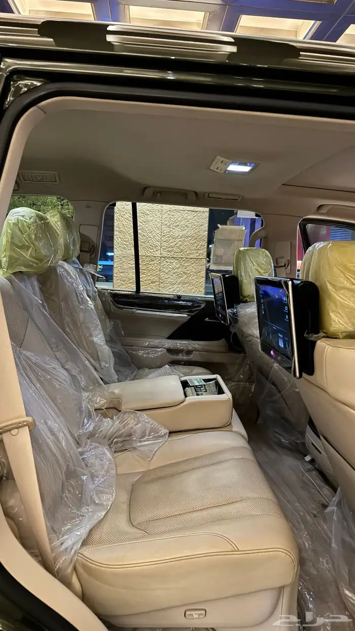 لكزس LX570 2021 فل الفل 37
