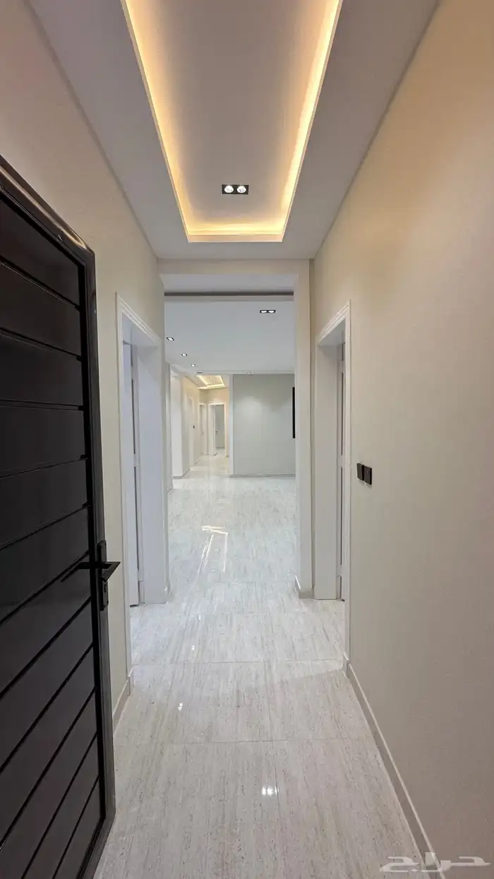 شقق ارضيه وارواف علويه للبيع خميس مشيط حي اليرموك 25