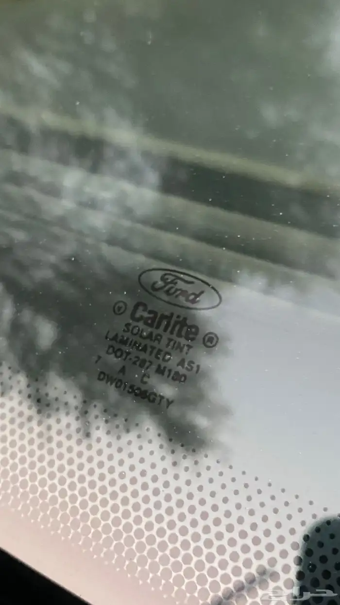 فورد كراون فكتوريا 2009 نظيف 16