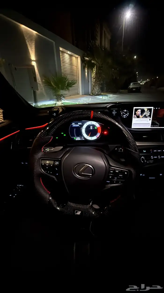 لكزس ES 2020 F SPORT فل كامل ممشى قليل 0