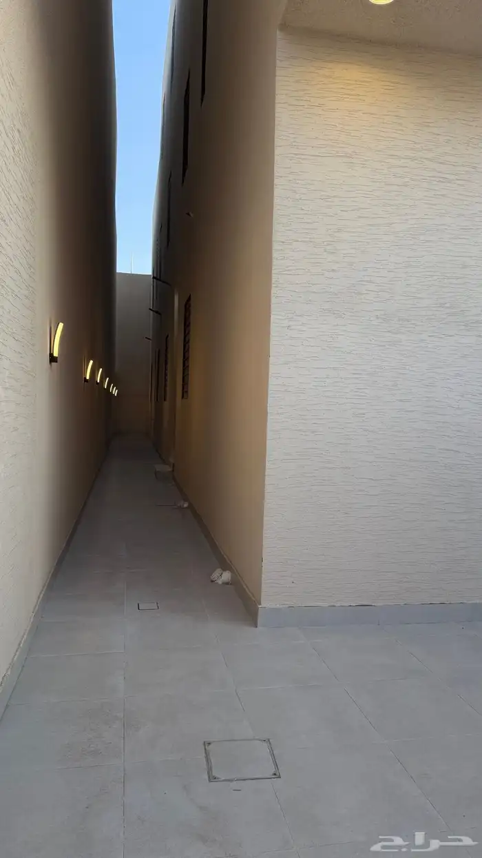 للبيع شقق ارضيه بالقرب من حديقه المليون ابها المحاله 8