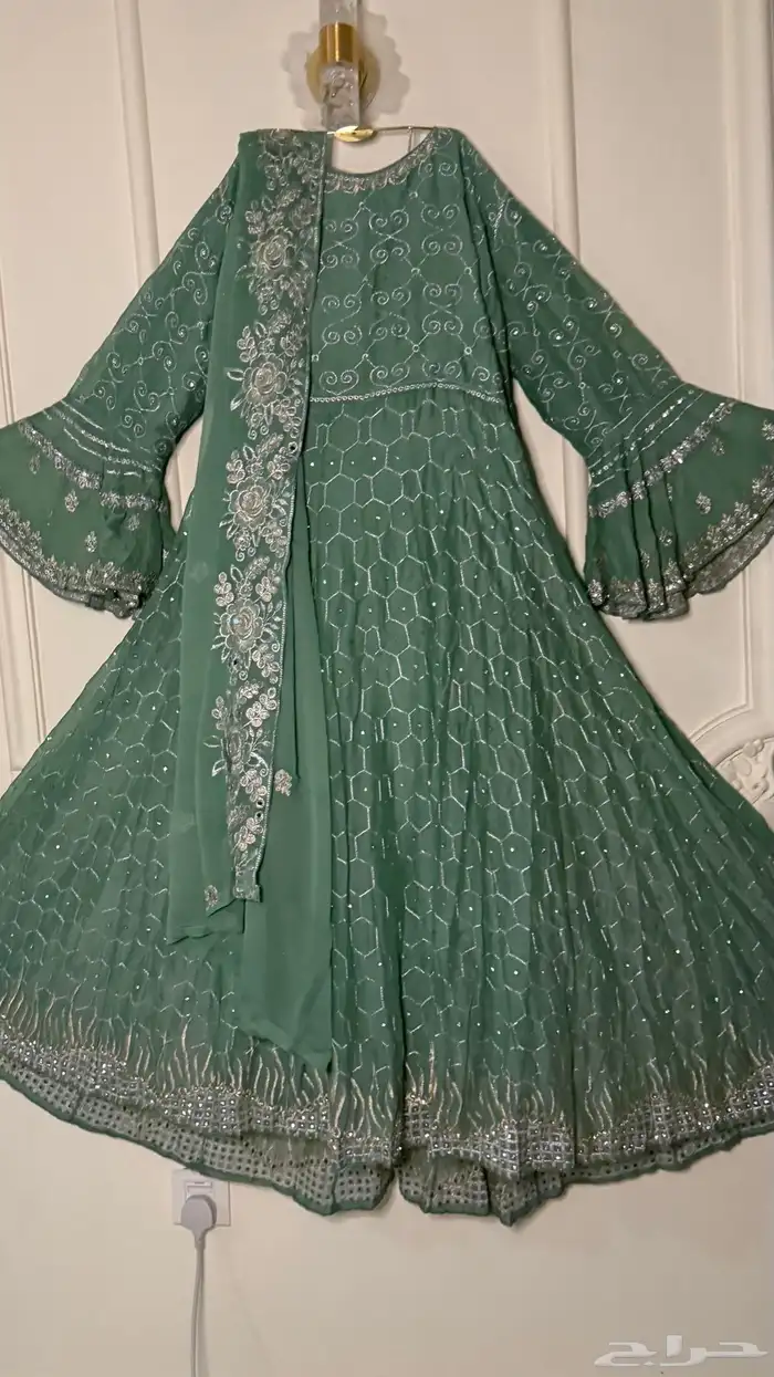 فستان هندي جدي ازياء عروس ملابس حنه جلوة بحريني جيزاني فستا 11