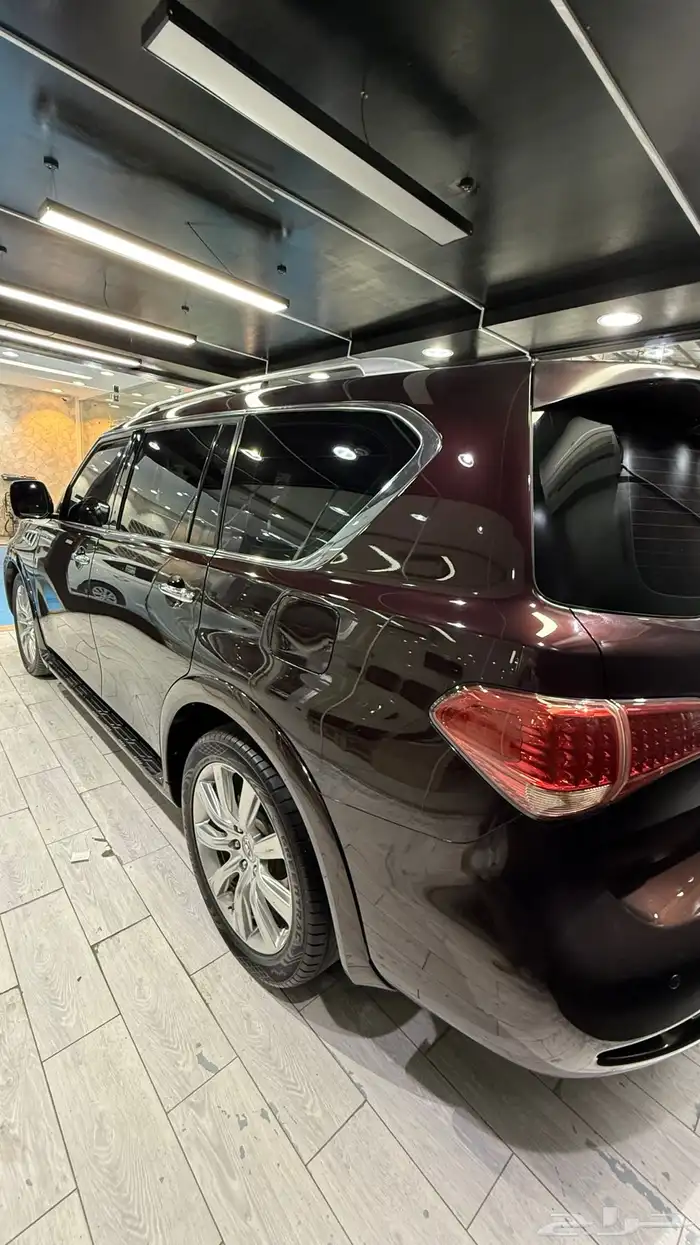 للبيع انفنتي QX56 2011 3